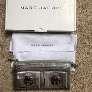 Marc Jacobs leather wallet clutch
